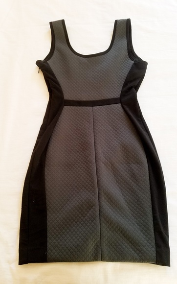 Color Block Dress - Picture 2 of 3